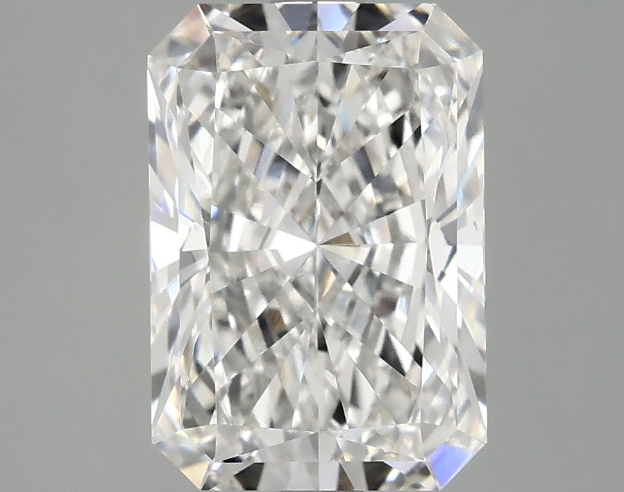 3.10 CT Radiant Diamond