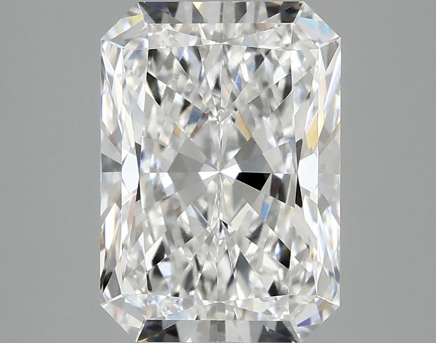 3.09 CT Radiant Diamond