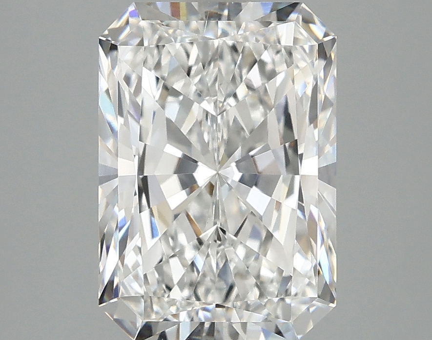 3.09 CT Radiant Diamond
