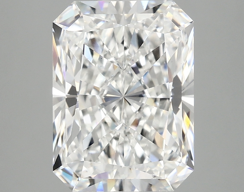 3.10 CT Radiant Diamond