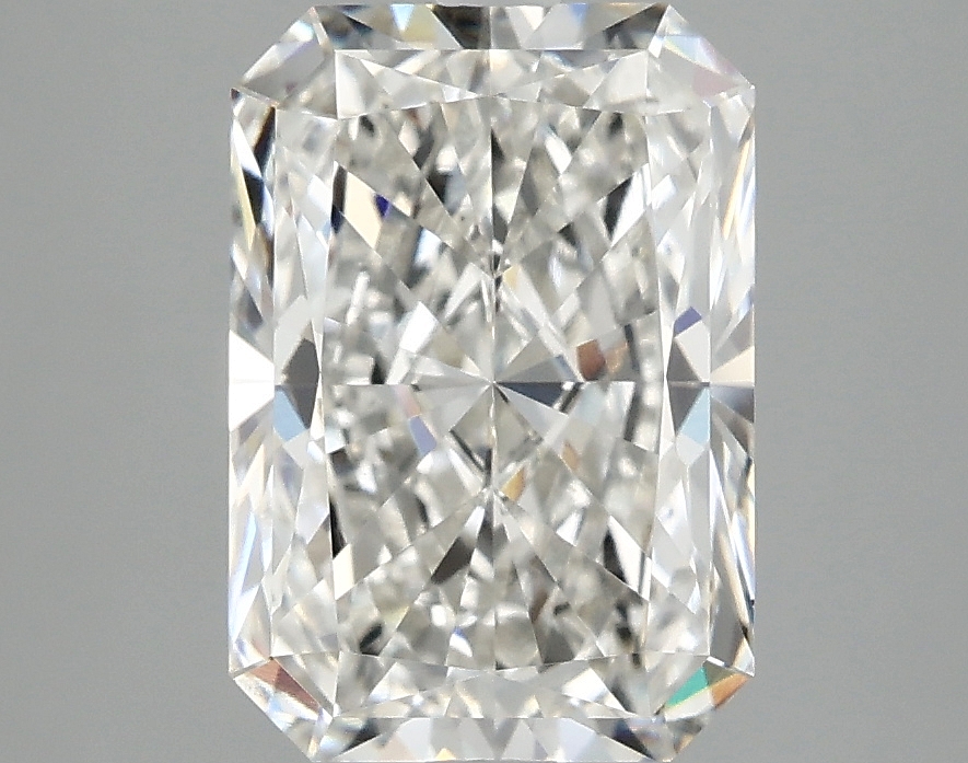 3.10 CT Radiant Diamond