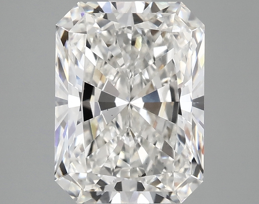 3.10 CT Radiant Diamond