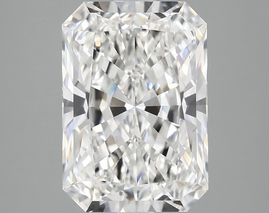 3.10 CT Radiant Diamond