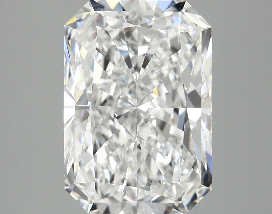 3.09 CT Radiant Diamond