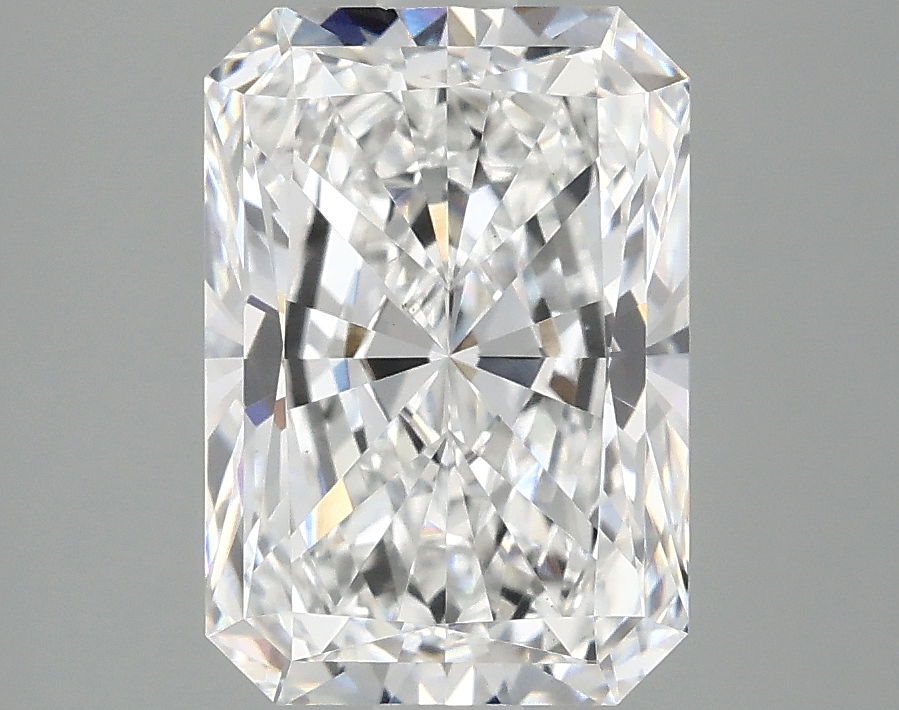 3.10 CT Radiant Diamond
