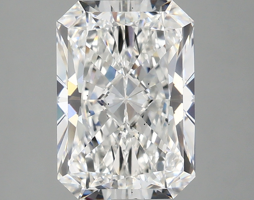 3.07 CT Radiant Diamond