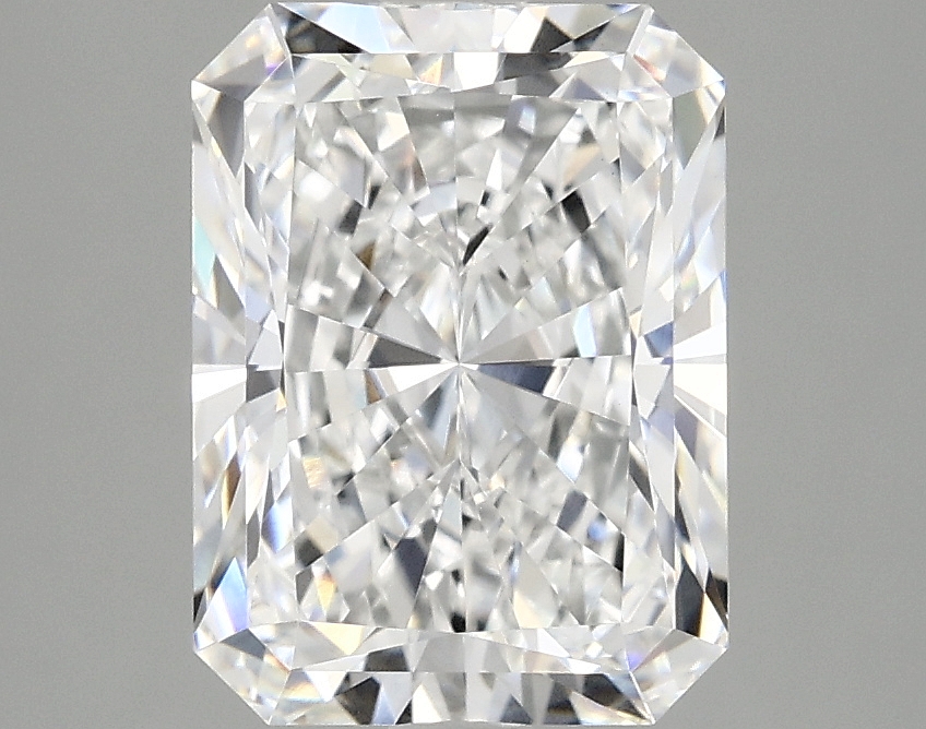 3.09 CT Radiant Diamond