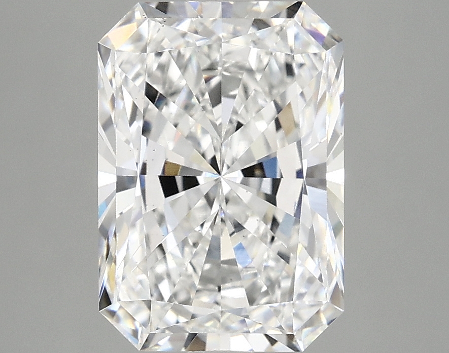 3.10 CT Radiant Diamond