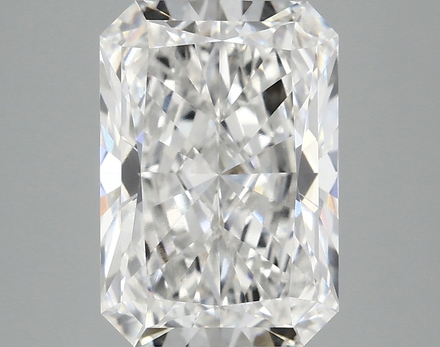 3.10 CT Radiant Diamond
