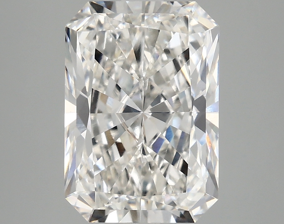 3.10 CT Radiant Diamond