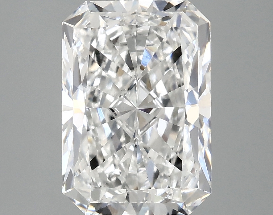 3.10 CT Radiant Diamond