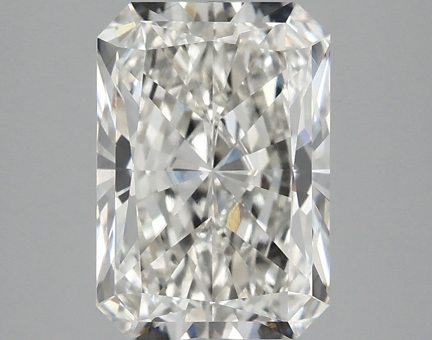 3.08 CT Radiant Diamond