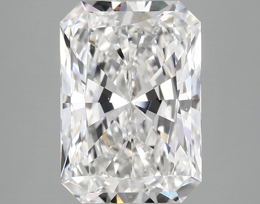 3.09 CT Radiant Diamond