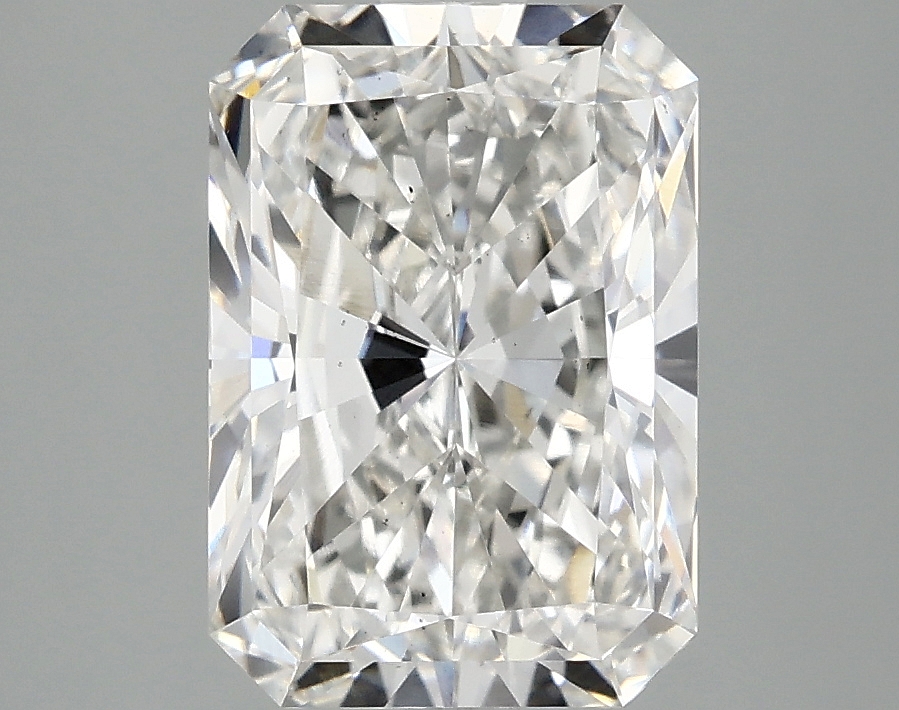 3.10 CT Radiant Diamond
