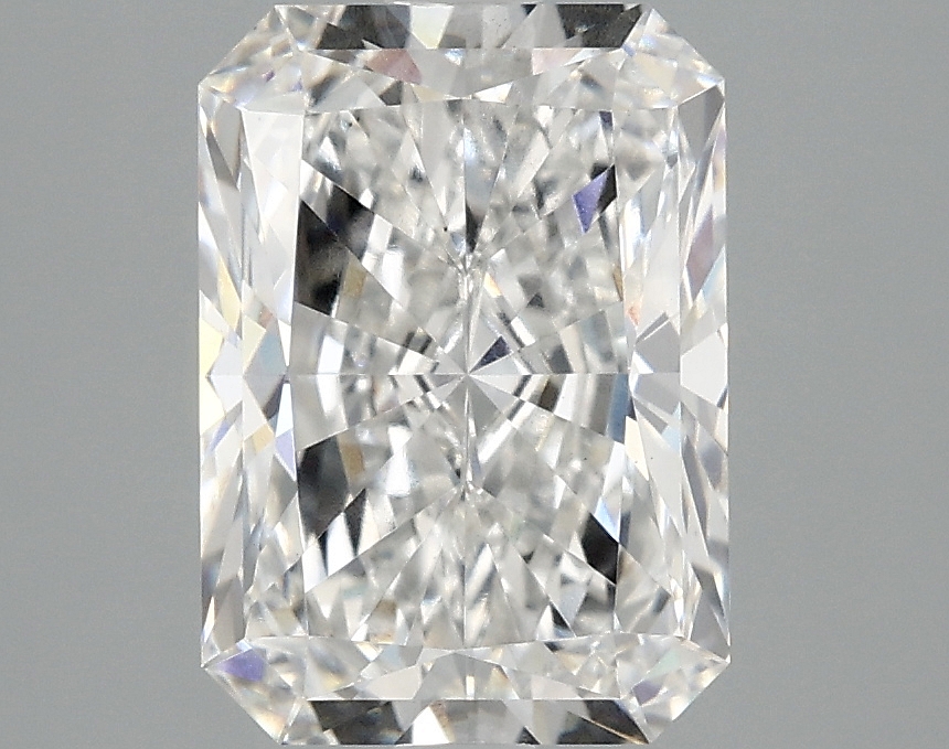 3.05 CT Radiant Diamond