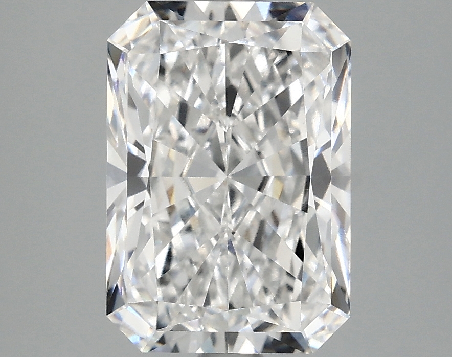 3.10 CT Radiant Diamond