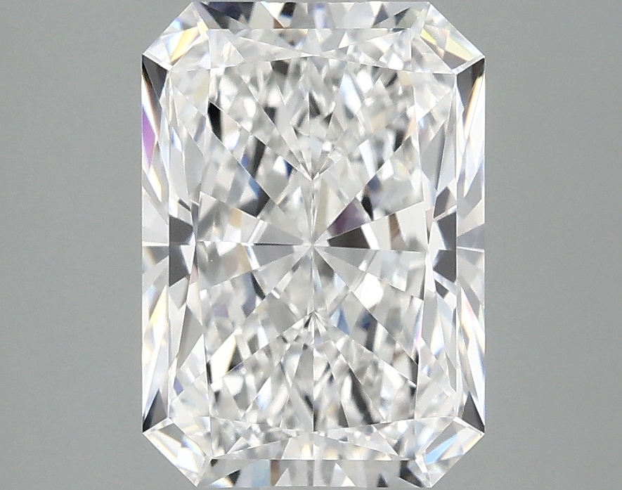 3.08 CT Radiant Diamond