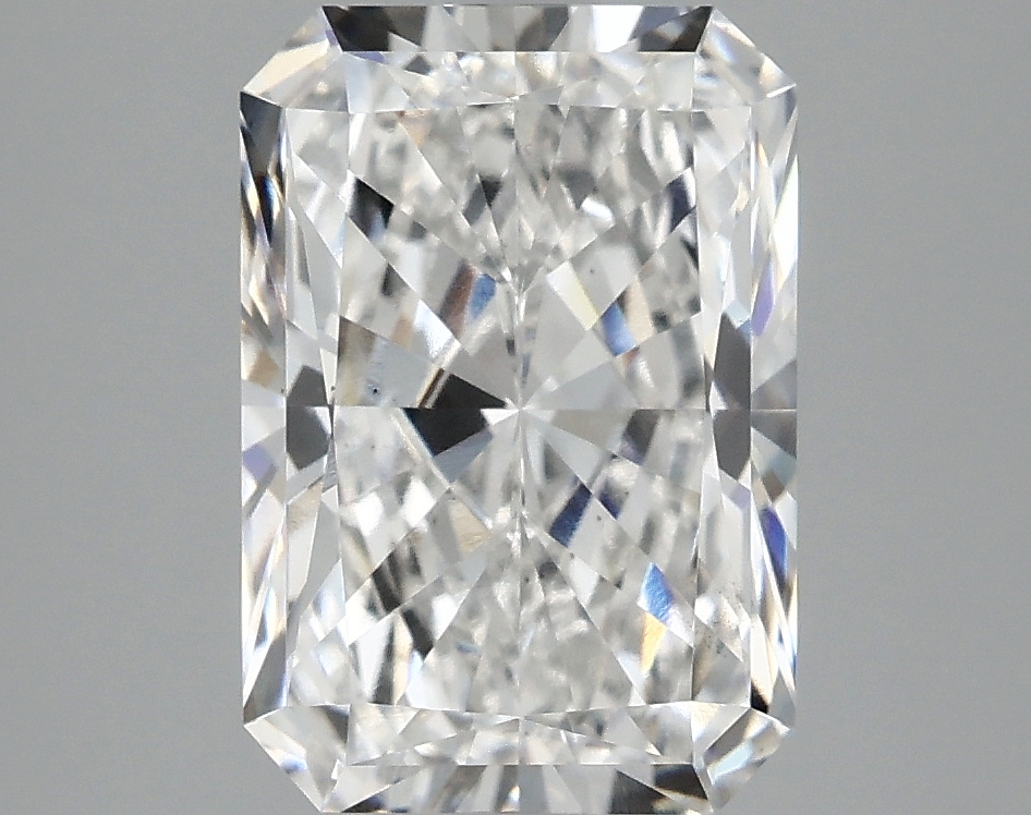 3.10 CT Radiant Diamond