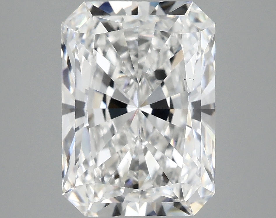 3.10 CT Radiant Diamond