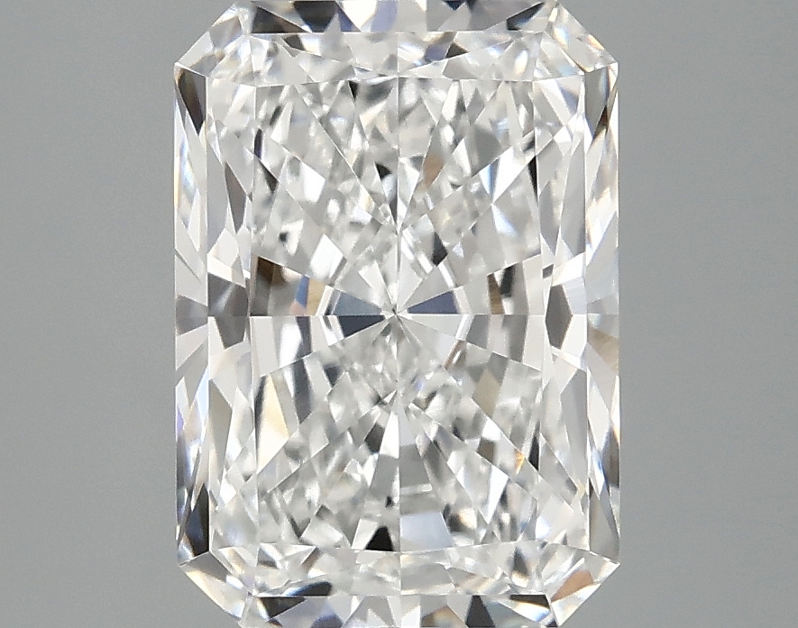3.10 CT Radiant Diamond