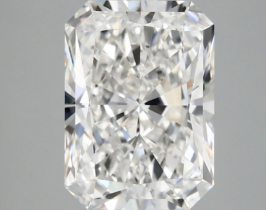3.02 CT Radiant Diamond