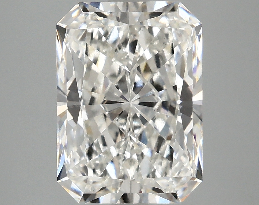 3.08 CT Radiant Diamond