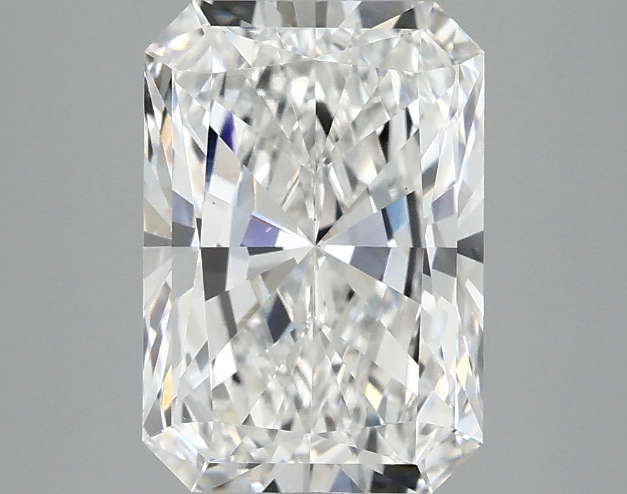 3.04 CT Radiant Diamond