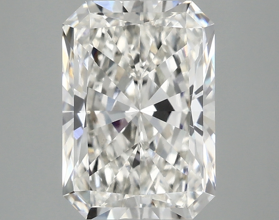 3.08 CT Radiant Diamond
