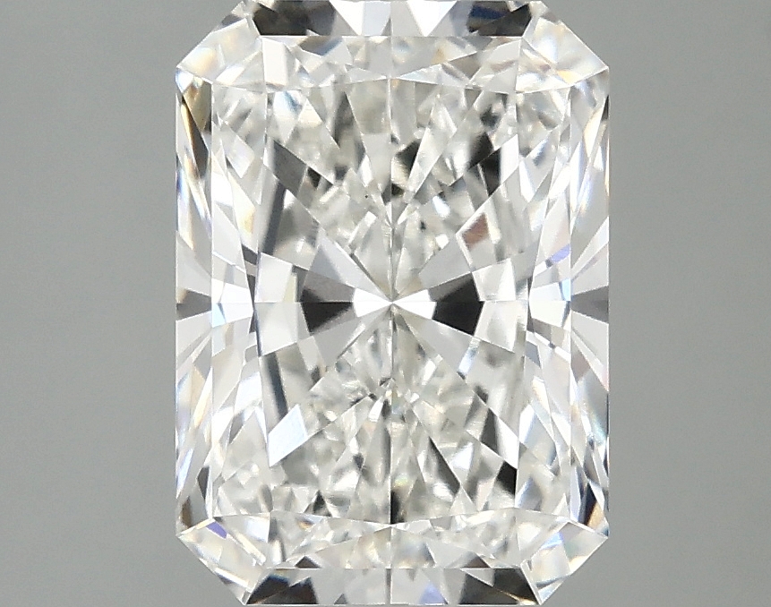 3.10 CT Radiant Diamond