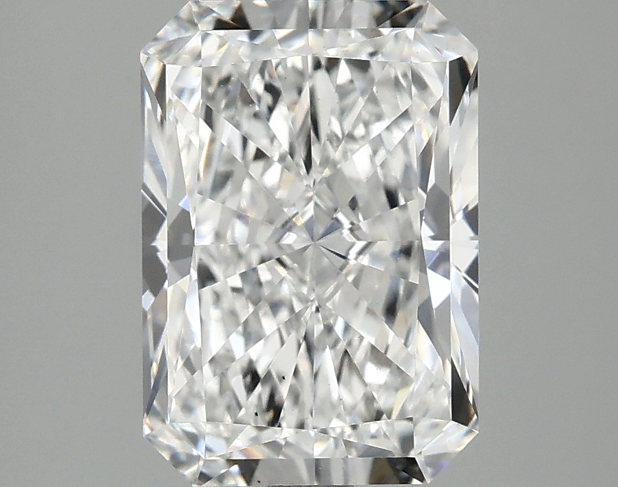 2.99 CT Radiant Diamond