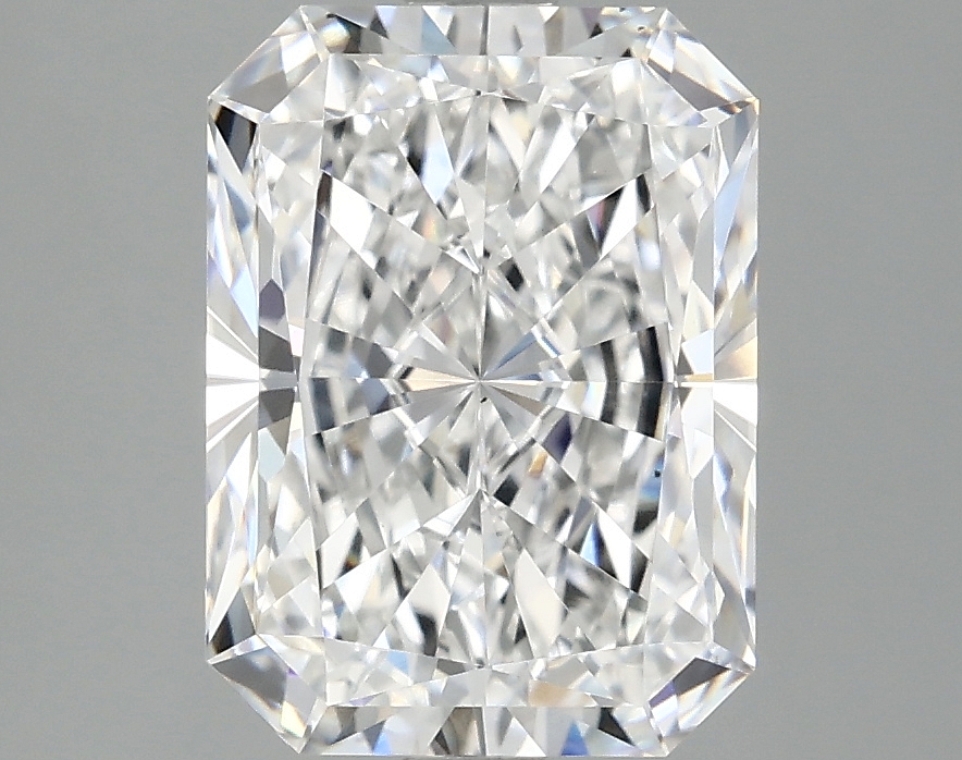 3.07 CT Radiant Diamond