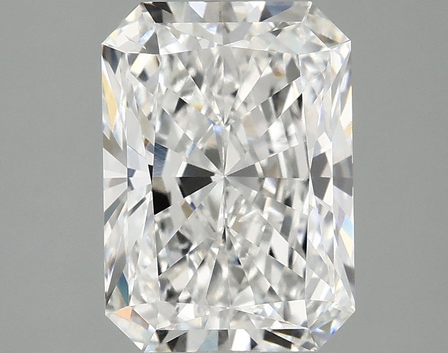 3.09 CT Radiant Diamond