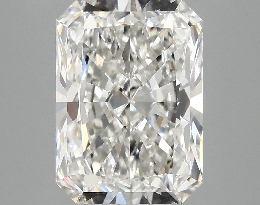 3.10 CT Radiant Diamond
