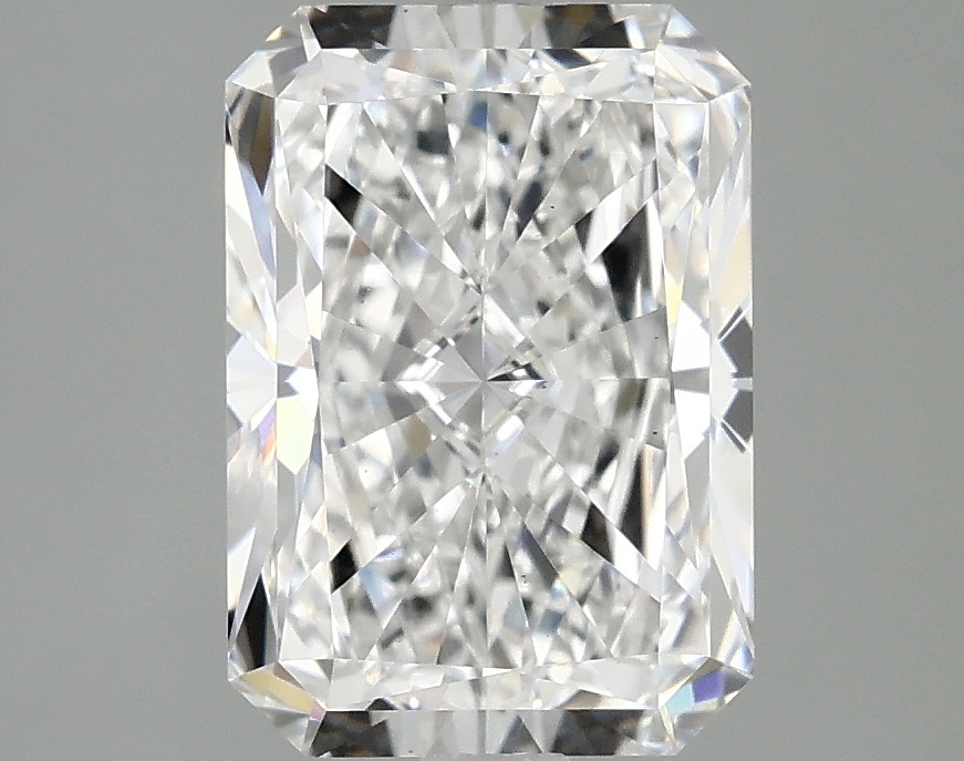 3.09 CT Radiant Diamond