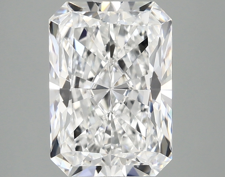 3.10 CT Radiant Diamond