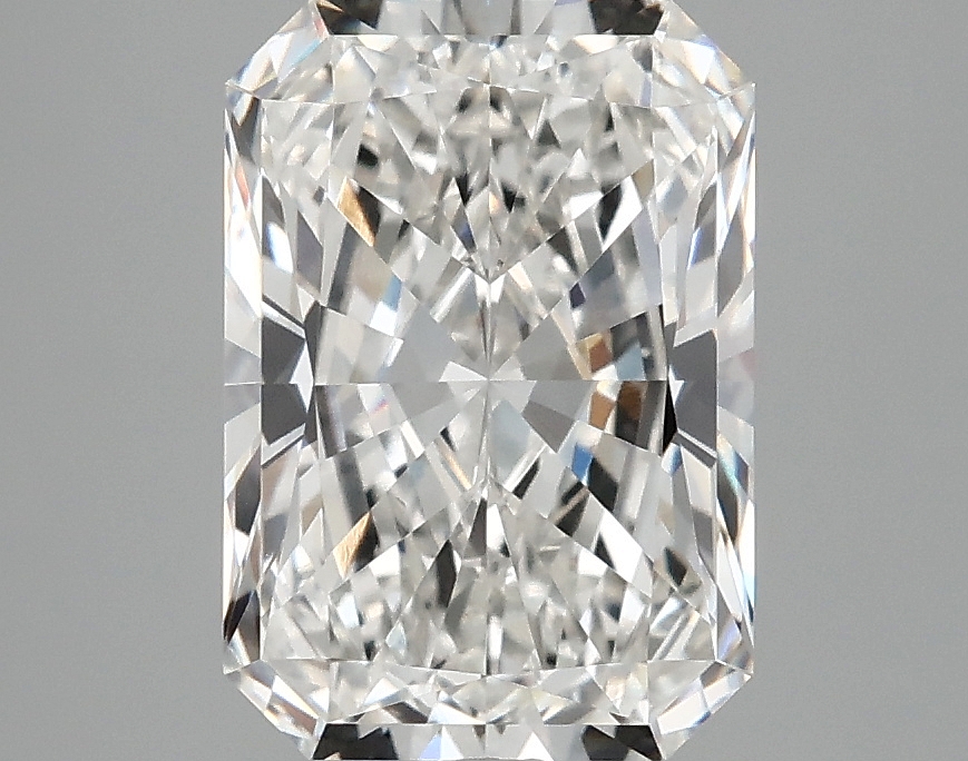 3.02 CT Radiant Diamond