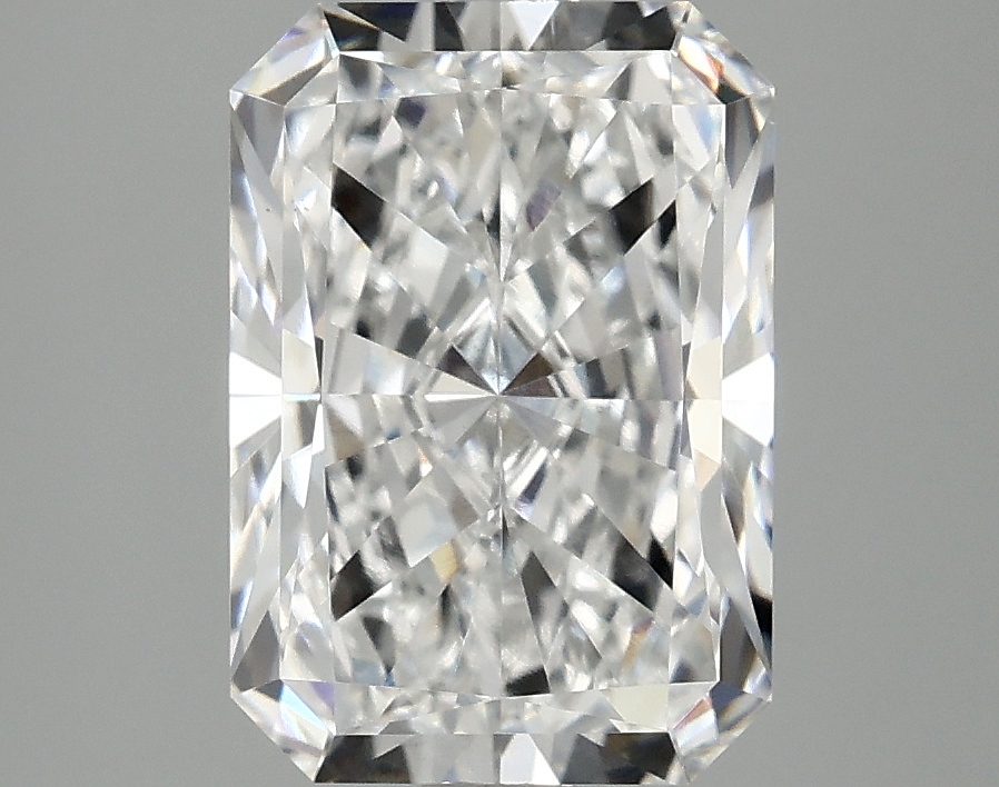 3.09 CT Radiant Diamond