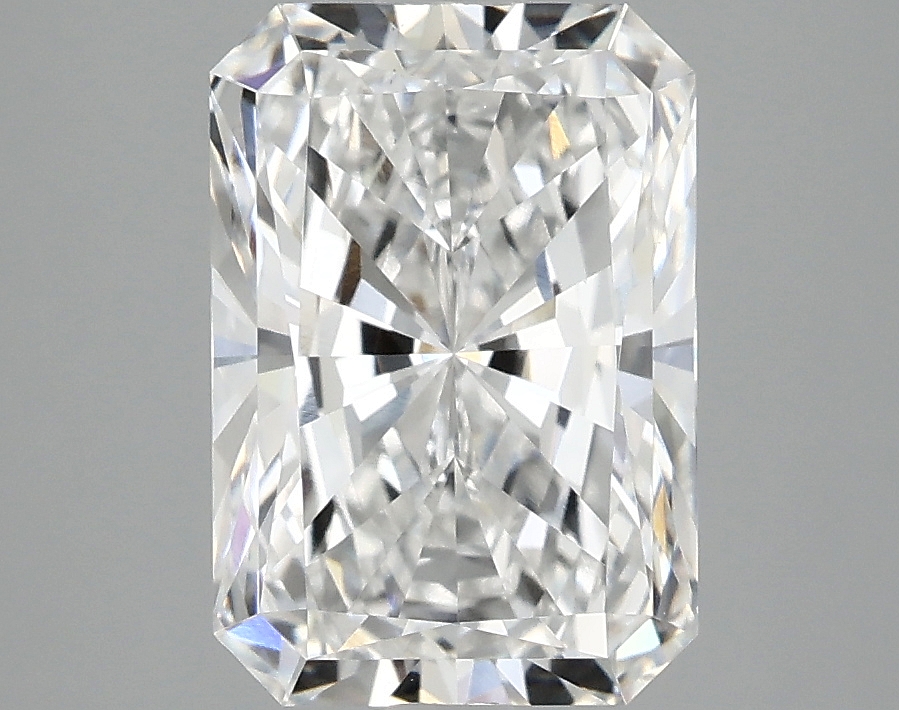 3.10 CT Radiant Diamond