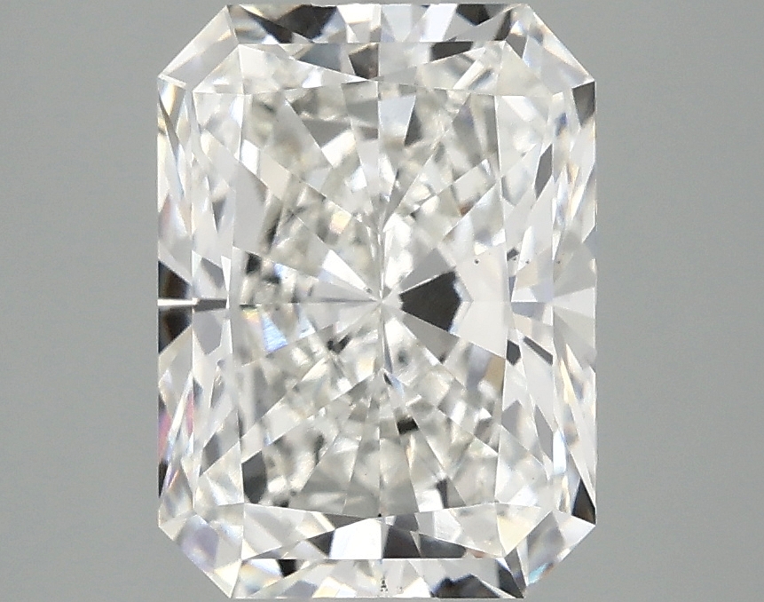 3.05 CT Radiant Diamond