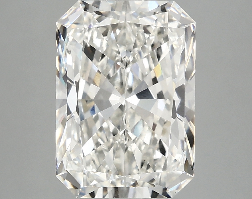 3.09 CT Radiant Diamond