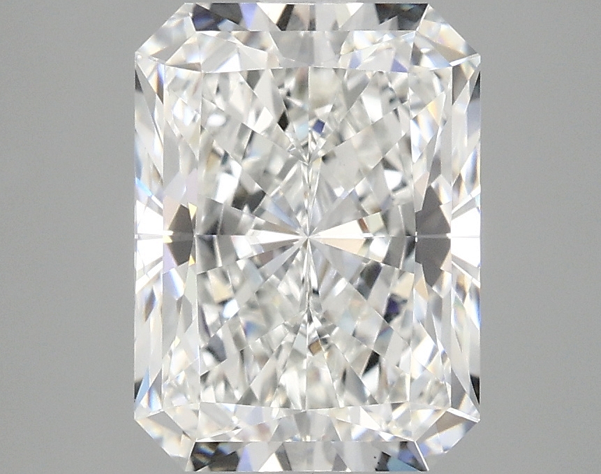 3.10 CT Radiant Diamond
