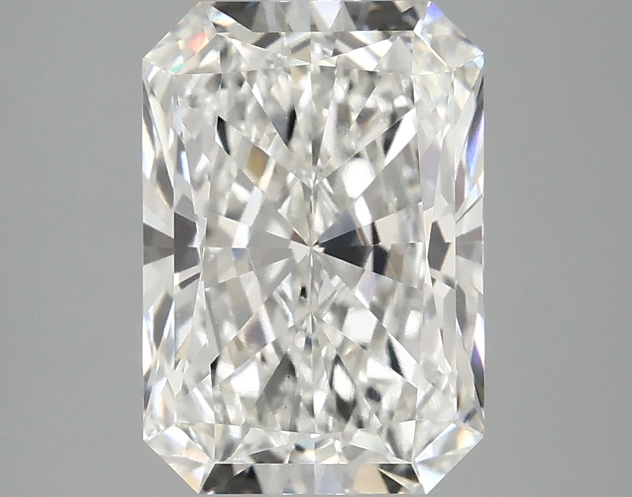 3.10 CT Radiant Diamond
