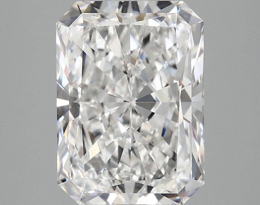 3.10 CT Radiant Diamond