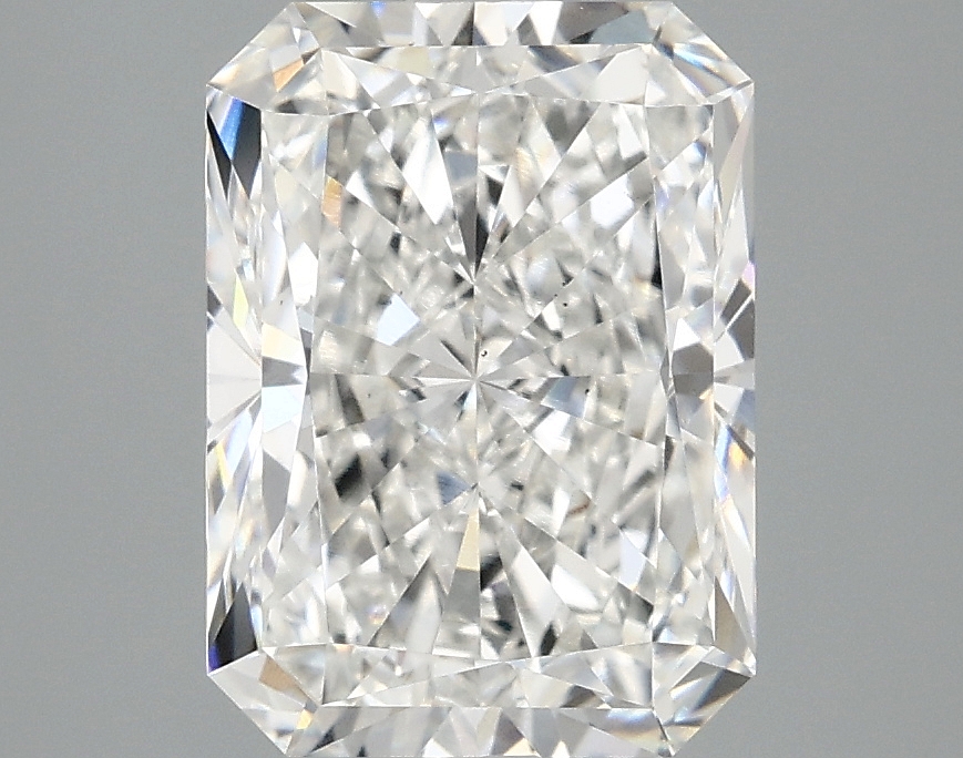 3.10 CT Radiant Diamond