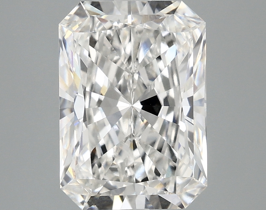 3.09 CT Radiant Diamond
