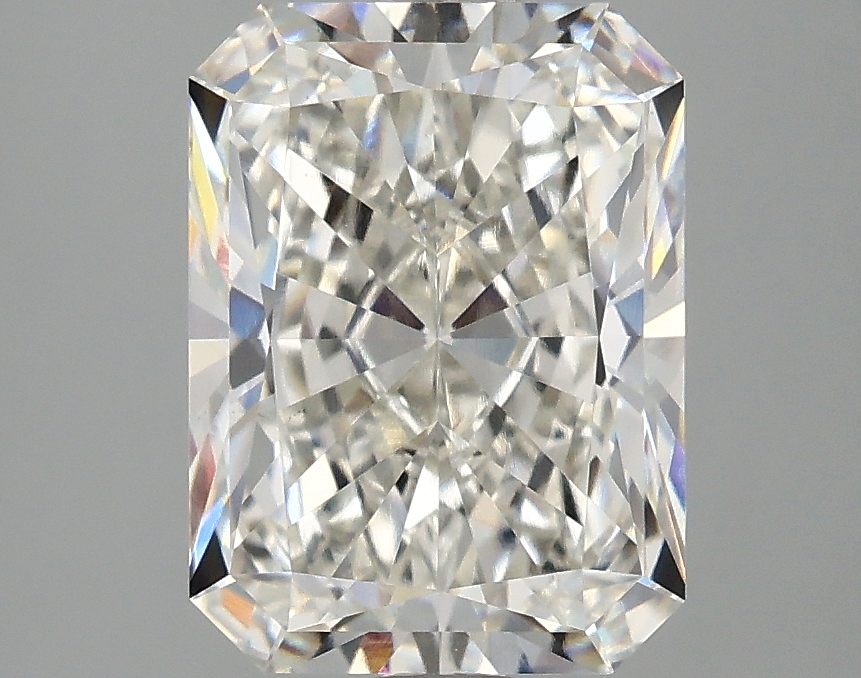 3.08 CT Radiant Diamond