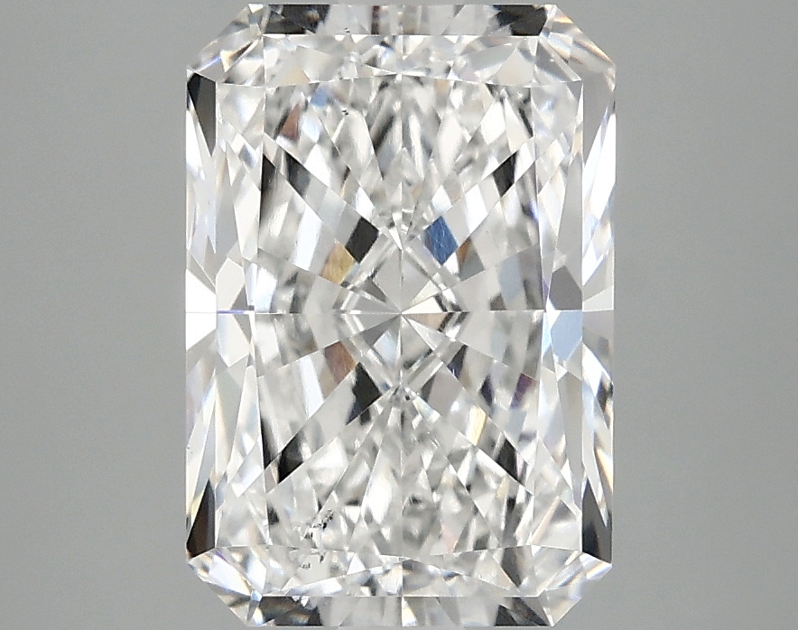 3.02 CT Radiant Diamond