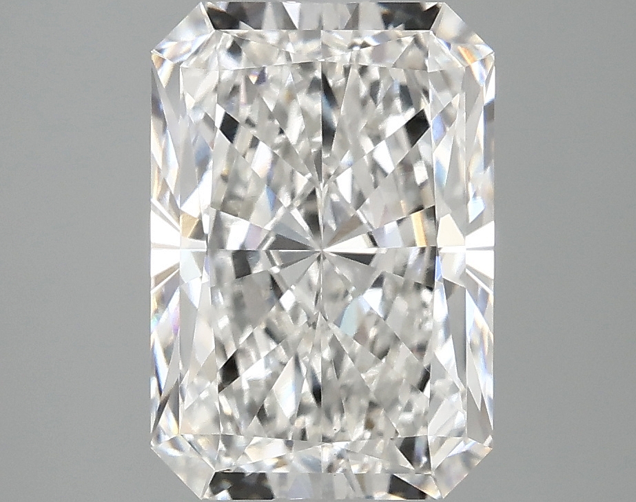 3.10 CT Radiant Diamond