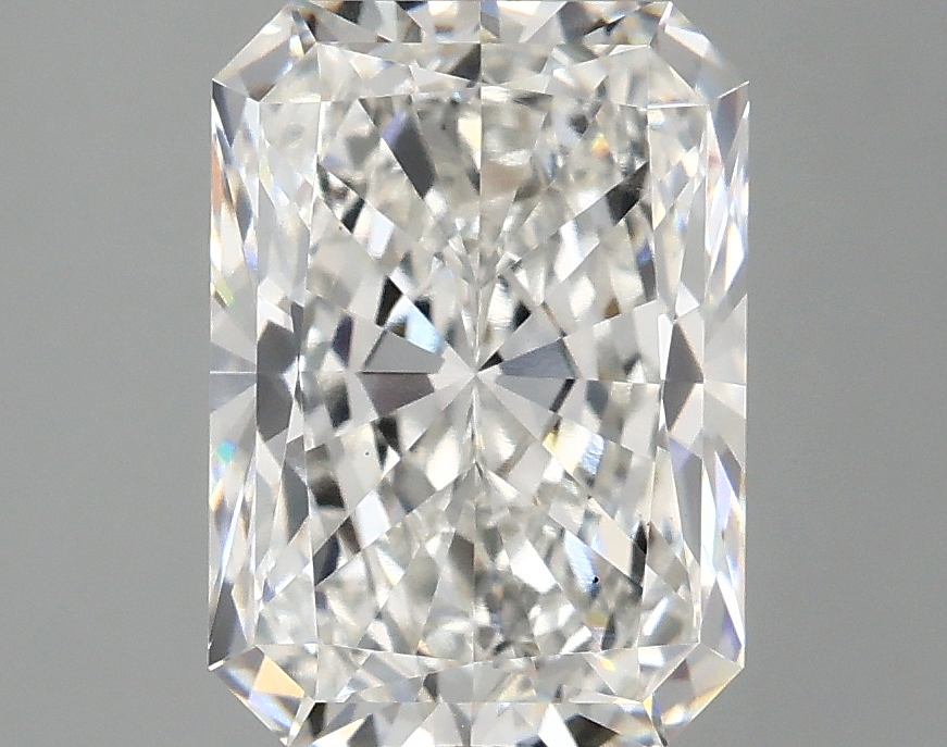 3.10 CT Radiant Diamond