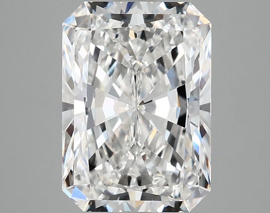 3.09 CT Radiant Diamond